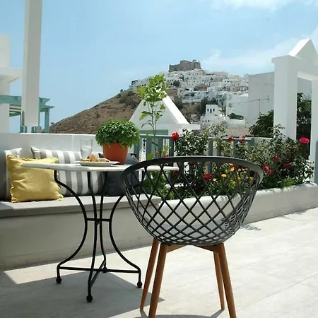 Dom wakacyjny Kalypso House Pera Gyalos