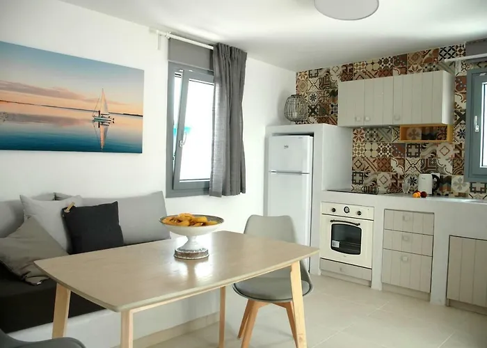 Kalypso House Pera Gyalos