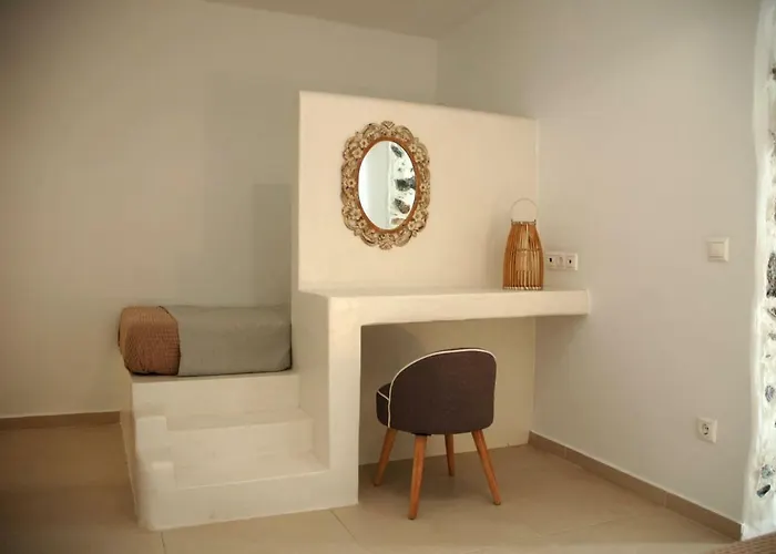 Kalypso House Pera Gyalos